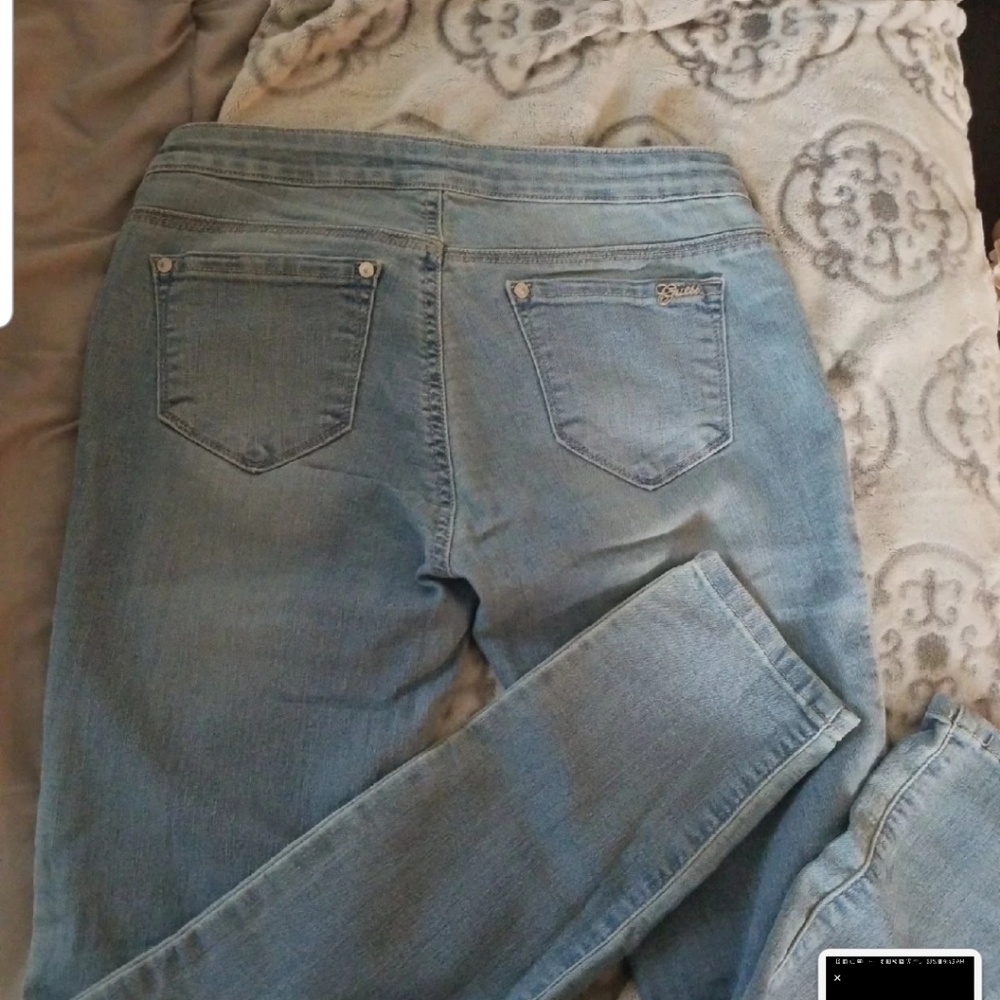 GUESS JEANS SUPER STRETCY SIZE M